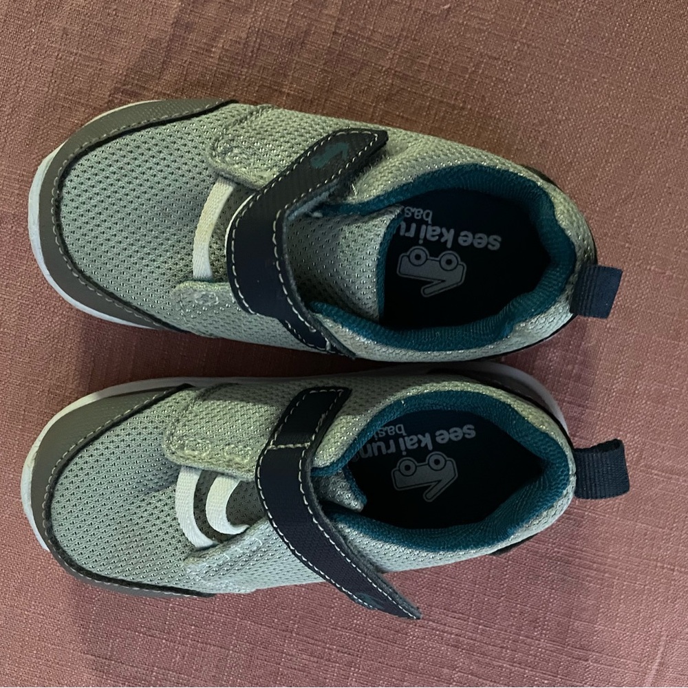 See Kai Run Basics Toddler Stryker Sneakers - 8T - Picture 5 of 11